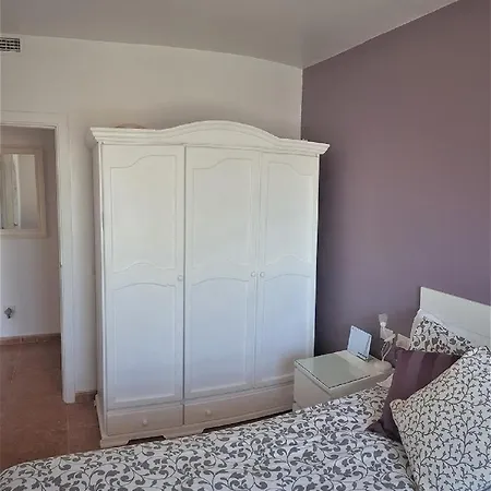 Apartment La Caleta
